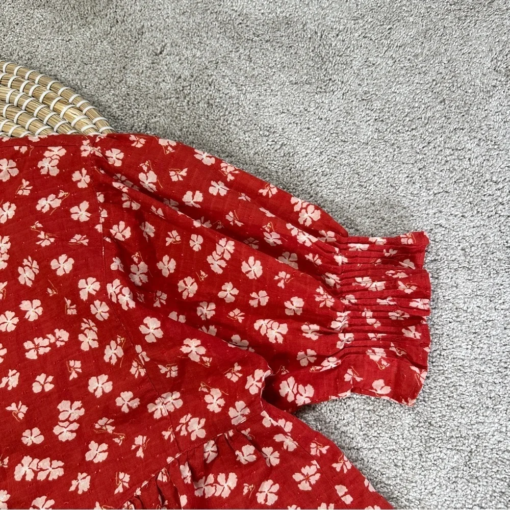 Madewell Puff-Sleeve Button-Front Top in Swiss Dot Happy Aloha Thai Chili Size S